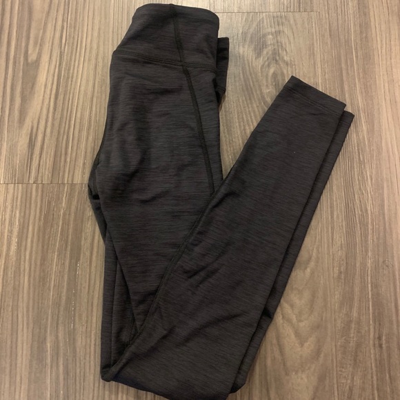 Black Underarmour Leggings - Picture 1 of 3